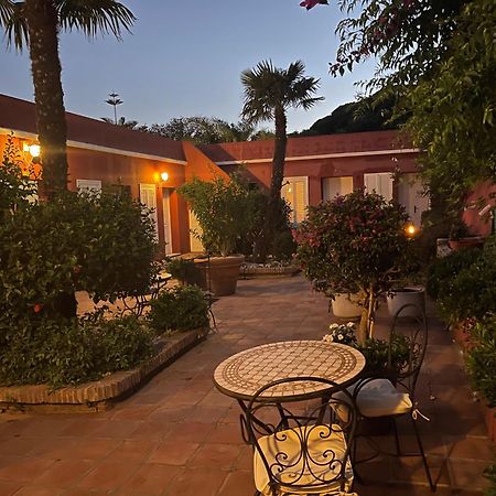 Hotel La Pena Tarifa Bagian luar foto